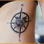Faszinieren Bedeutung Kompass Tattoo